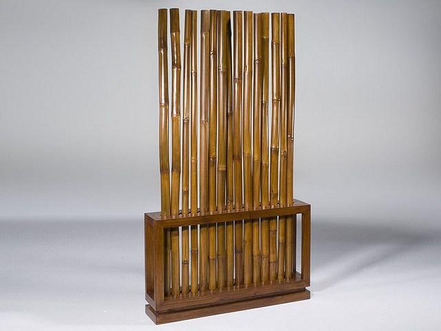 Separador de bambú como cabezal de cama 