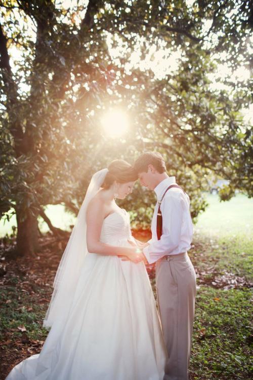 colores-de-boda-novias-embarazadas-6