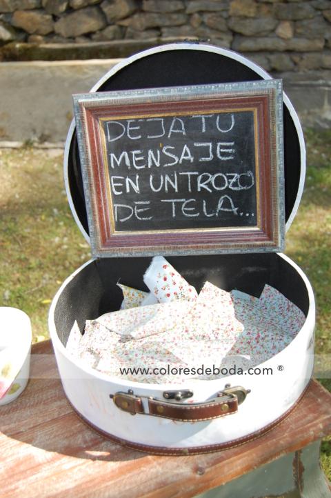 colores-de-boda-libro-firmas-tela