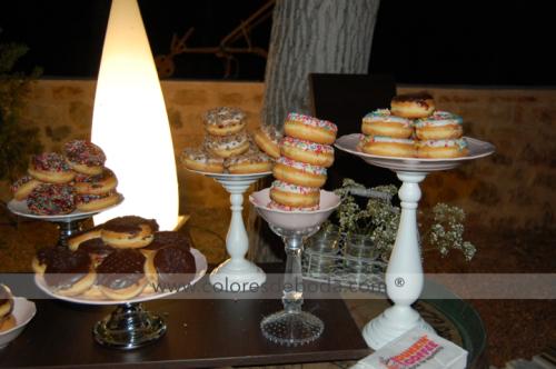 colores-de-boda-buffet-donuts