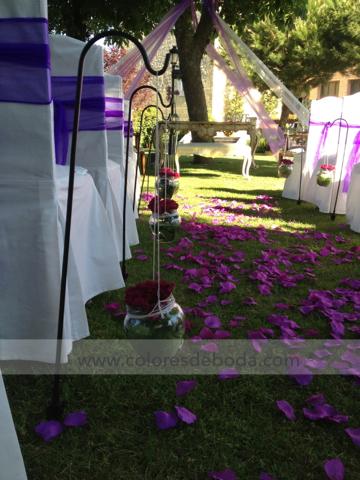 colores-de-boda-pasillo-botes-suspendidos