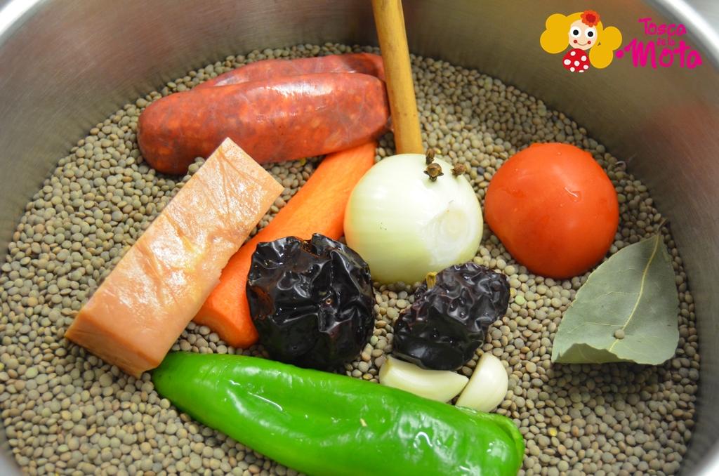  lentejas-con-crujiente-de-chorizo-foto