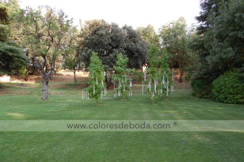 2-colores-de boda-decoracion-coctel-cinta-encaje-1