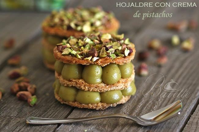 Hojaldre con crema de pistachos