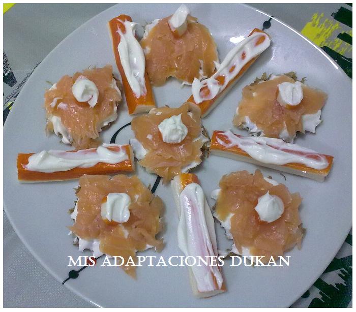 mini tostas de atun