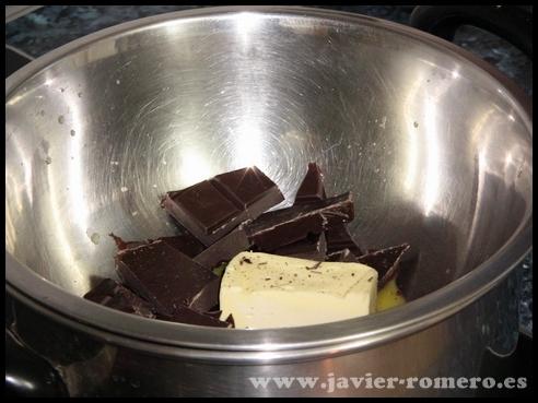 Trufas-cremosas-de-chocolate-negro-001