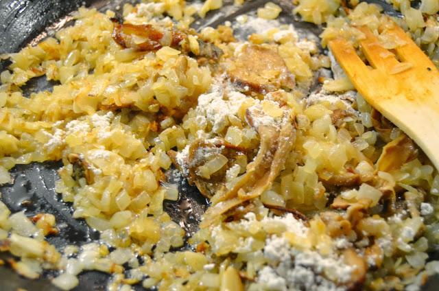 Ragout de ternera blanca con champiñones