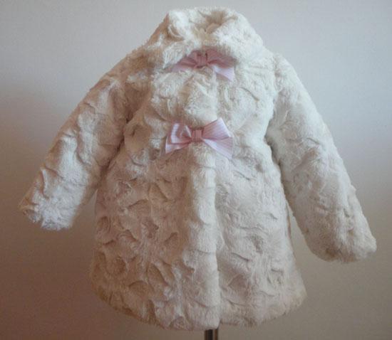 abrigo niña