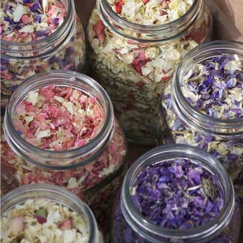 colores-de-boda-salida-novios-flores-secas-6