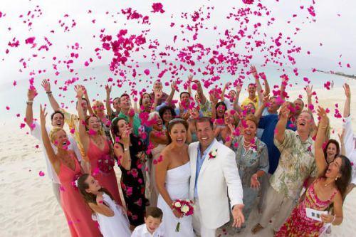 colores-de-boda-ideas-lanzar-novios-12