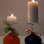 Halloween Inspiration and Ideas ¿Copas de vino, portavelas o candelabros? - Wine Glasses or Candleholders? We love to reuse objects. #Halloween, #reutilización, #decoración, #niños, #manualidades, #reciclado, #creativo, #recicladocreativo, #TheReuseFactory, #The Reuse Factory, #Reciclado Creativo, #recycling, #upcycling, #reuse, #reusing, #reciclaje, #reutilizar, #creative, #handcrafts, #handmade, #diy, #howto, #riciclo, #craft, #crafts, #tutorial, #pumpkins, #globos, #balloons, #caramelos, #chuches, #divertido, #gratis, #Do it Yourself, #smashing pumpkins, #free, #making