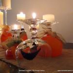 Halloween Inspiration and Ideas ¿Copas de vino, portavelas o candelabros? - Wine Glasses or Candleholders? We love to reuse objects. #Halloween, #reutilización, #decoración, #niños, #manualidades, #reciclado, #creativo, #recicladocreativo, #TheReuseFactory, #The Reuse Factory, #Reciclado Creativo, #recycling, #upcycling, #reuse, #reusing, #reciclaje, #reutilizar, #creative, #handcrafts, #handmade, #diy, #howto, #riciclo, #craft, #crafts, #tutorial, #pumpkins, #globos, #balloons, #caramelos, #chuches, #divertido, #gratis, #Do it Yourself, #smashing pumpkins, #free, #making