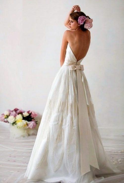 colores-de-boda-vestido-novia-espalda-aire-6