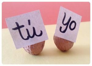 Indicativos de lugar de los invitados en la mesa