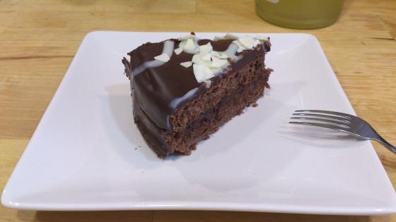 Falsa tarta Sacher de aniversario