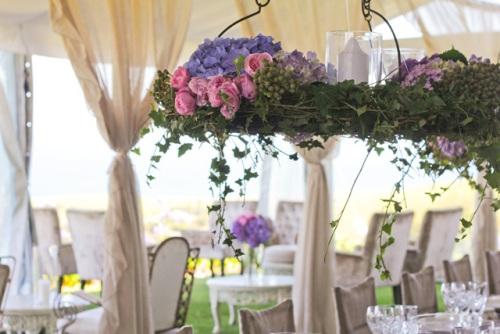 colores-de-boda-arreglos-florales-suspendidos-4