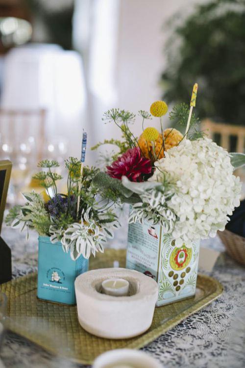 colores-de-boda-decoracion-latas-vintage-9