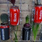 Jardín vertical realizado con botes de cocacola. #compartecocacolacon Rosa Montesa . Reciclado Creativo