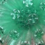 Lámpara realizada con 125 botellas de plástico recicladas - Lamp made with 125 recycled plastic bottles http://youtu.be/lwt43vjl2fs