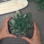 Lámpara realizada con 125 botellas de plástico recicladas - Lamp made with 125 recycled plastic bottles http://youtu.be/lwt43vjl2fs