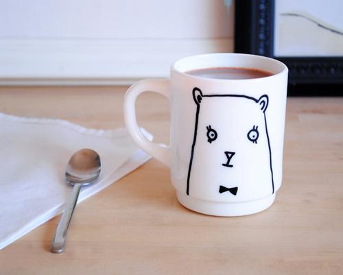 designsponge-diy-12-19-merrilee-bearmug-2