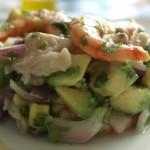 Ceviche de jurel y gamba roja