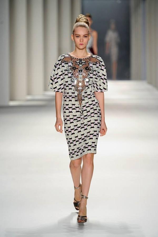 1925116_577769315646847_653294412_n