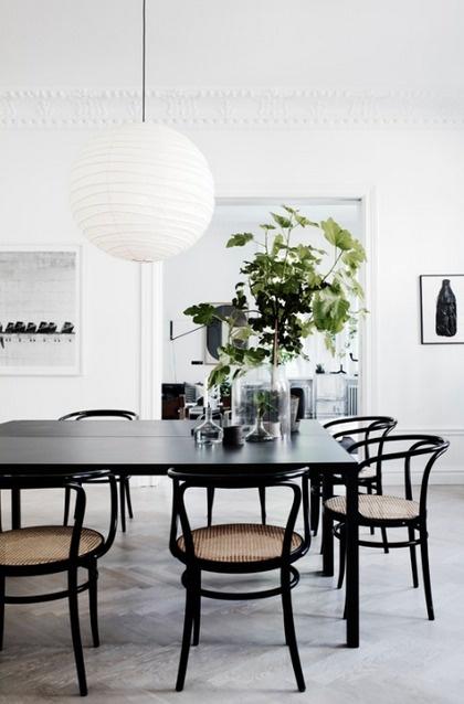 6. sillas de diseño_exterior con vistas_blog de decoración