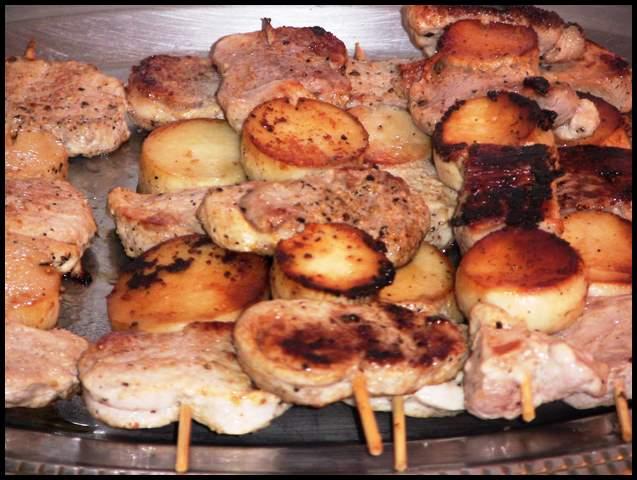 Brochetas-de-solomillo-con-setas-005