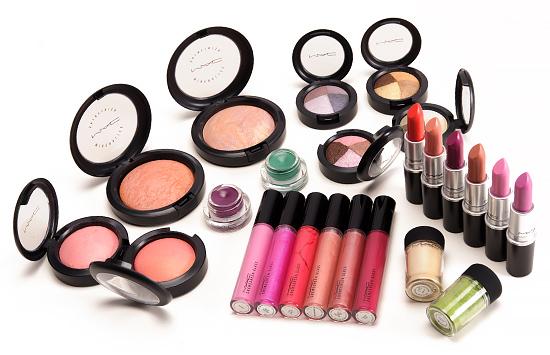 MAC A Fantasy of Flowers Collection