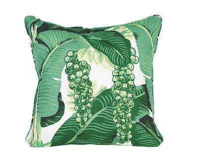 8. Martinique Banana Leaf _ exterior con vistas_blog de decoración_ pinterest Amanda Pennewell