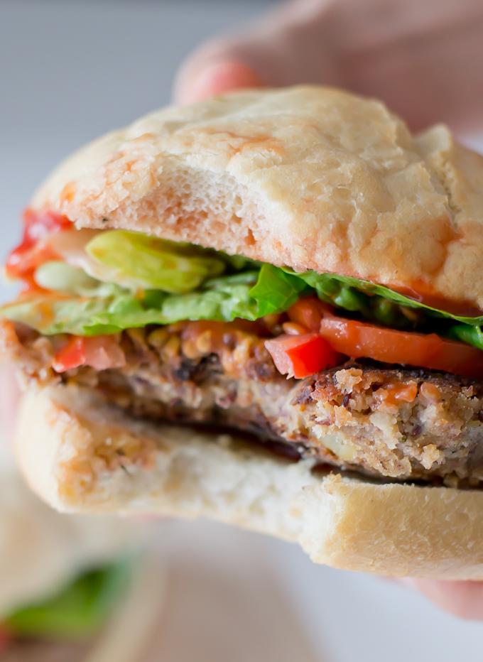 Receta Hamburguesa Vegetariana via danzadefogones.com