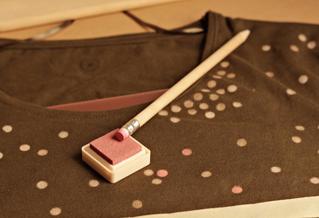 colorear algunos lunares