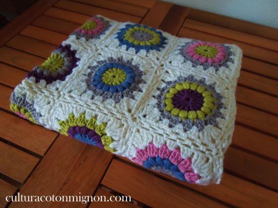 Mantita de bebe ganchillo