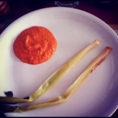 Salsa romesco con Calçots
