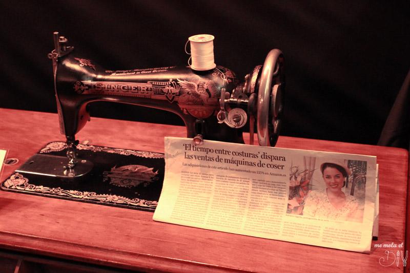 Maquina de coser utilizada en la serie de antena 3 el tiempo entre costuras