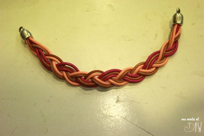 collares de trenzas cosmojet