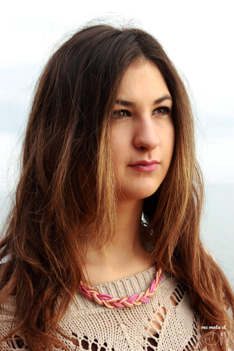 Collar de trenzas hecho en Cosmojet