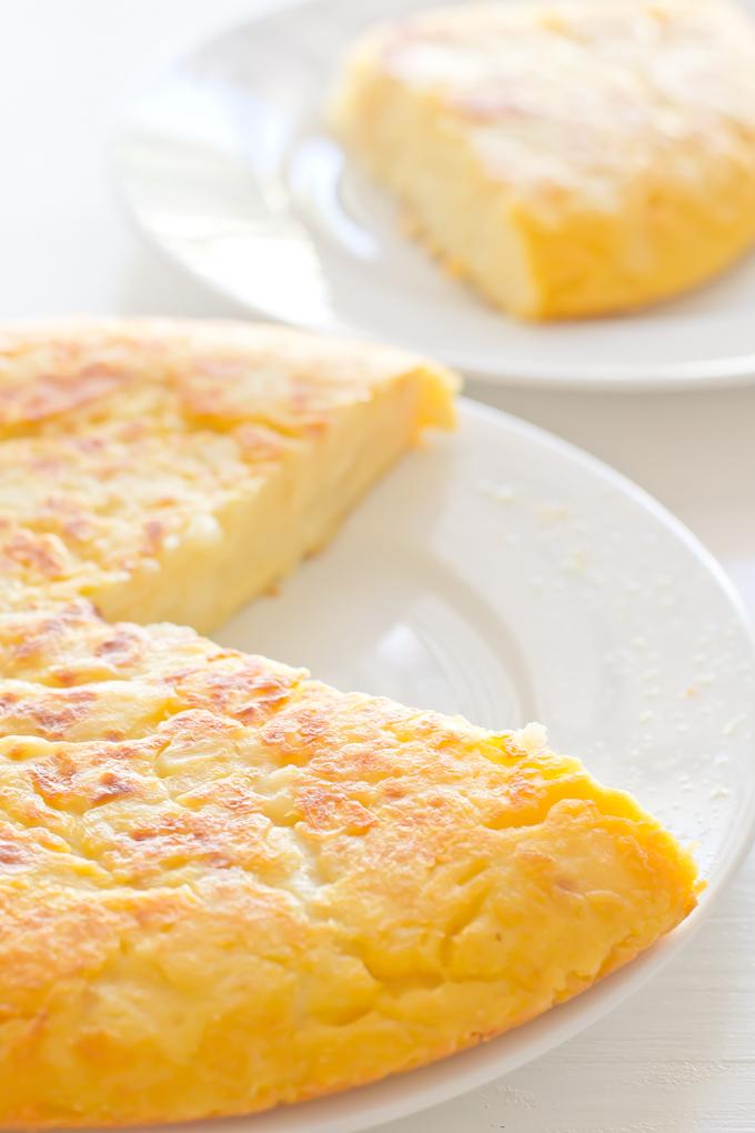 Receta de Tortilla de Patatas Vegana | danzadefogones.com