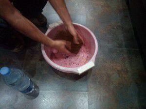 desmenuzar fibra de coco