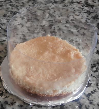 BIZCOCHO DENTRO DEL MOLDE