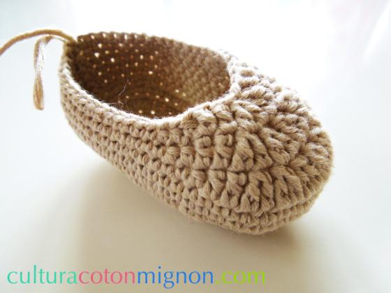 Paso 4 zapato ganchillo bebe