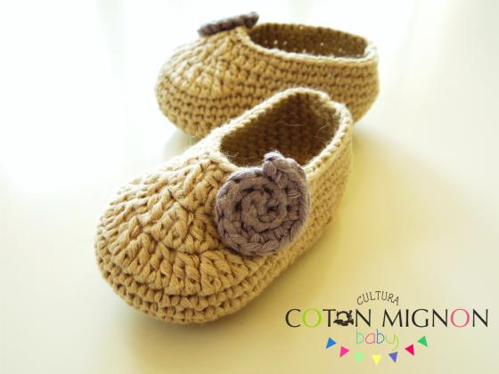 Zapatitos ganchillo bebe cultura coton mignon