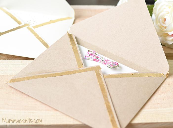 Sobre personalizado en color kraft