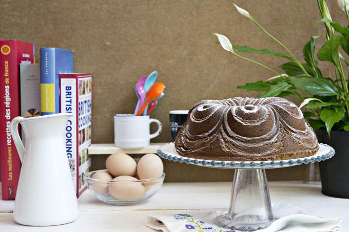 bundt cake de algarroba y naranja