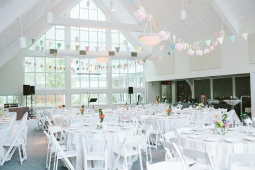 colores-de-boda-banderitas-carpa