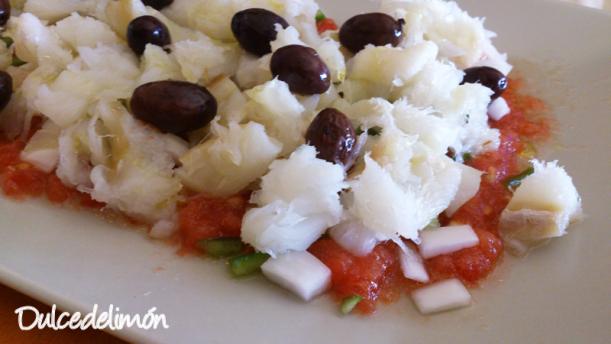 Esqueixada de bacalao