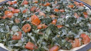 Coca de acelgas con masa casera