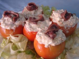 TOMATES_RELLENOS_DE_AT_N