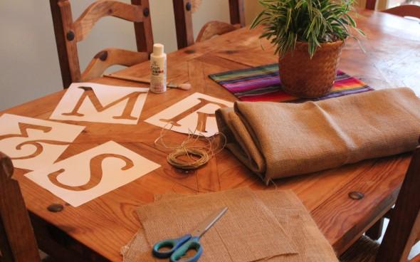 Como hacer un banderin de tela de saco